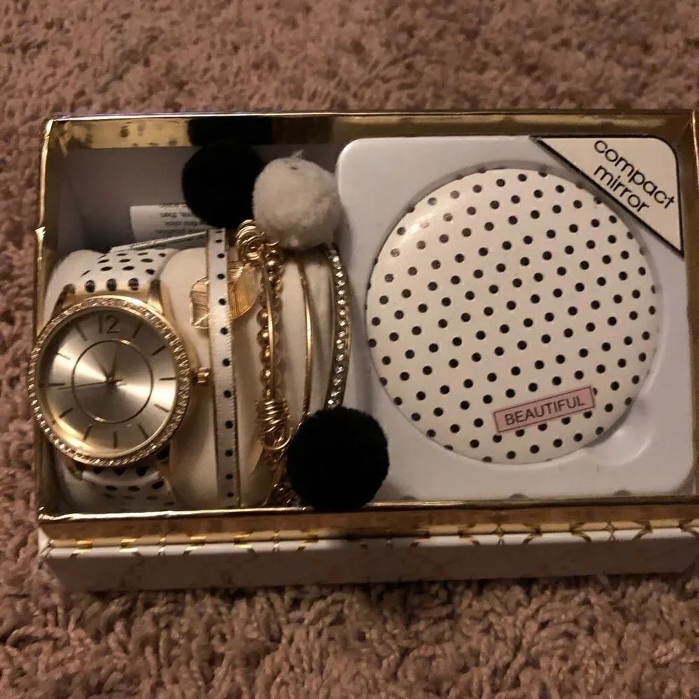 Watch and bracelet box set - Picture 3 of 5